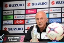 HLV Eriksson: “Philippines sẽ thắng tuyển Việt Nam cách biệt 2 bàn để vào chung kết”