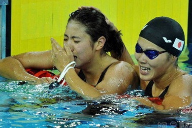 VĐV bơi lội Hàn Quốc khóc 6 phút sau khi lập kỷ lục