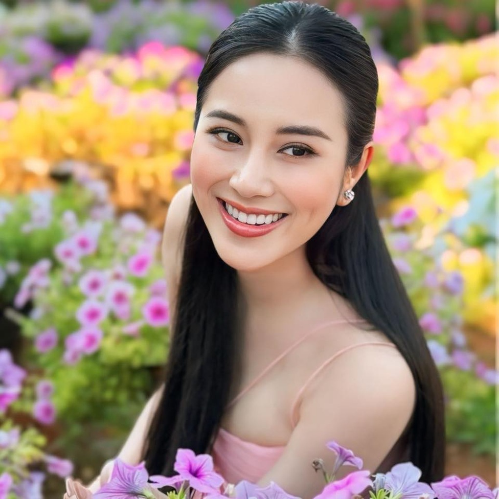 Ca sĩ Tố My nhập viện vì phình động mạch não, sức khỏe hiện ra sao? - 2 Ca sĩ Tố My nhập viện vì phình động mạch não, sức khỏe hiện ra sao? - 2