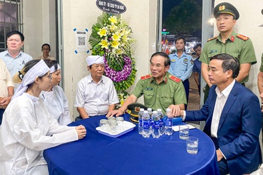 Bảo vệ tử vong khi bắt cướp được truy tặng Huân chương Dũng cảm