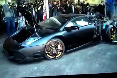 Đài Loan nghiền nát siêu xe vi phạm