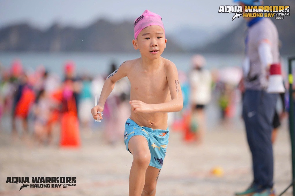 Los atletas esperan con ansias el Aqua Warriors Quang Binh 2025-3 Các vận động viên háo hức chờ đón giải Aqua Warriors Quảng Bình 2025 - 3