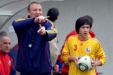 Cầu thủ gốc Việt đầu tiên thi đấu ở Champions League