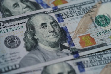 Mỹ tích cực trên mặt trận thuế quan nhưng đồng USD không hề được hưởng lợi