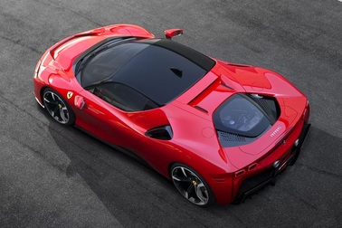 Ferrari “quy hàng" xe chạy điện