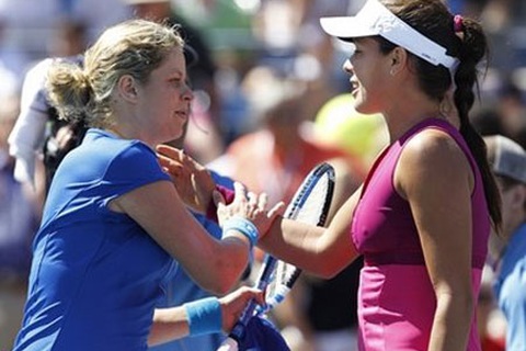 Clijsters hạ gục Ivanovic, Schiavone tái đấu Venus