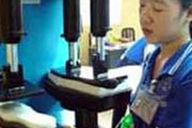 EC chính thức khởi kiện VN bán phá giá giày dép