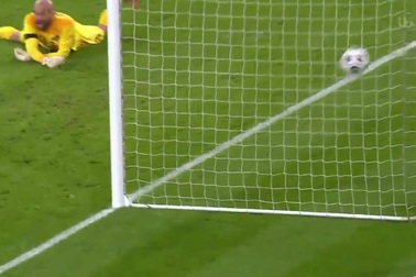 Maguire mở tỉ số, đội tuyển Anh thắng đậm Ireland