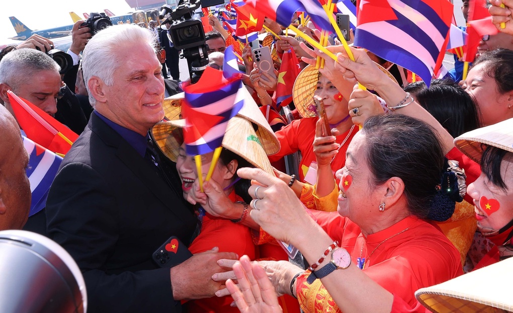 Bí thư Thứ nhất, Chủ tịch nước Cuba bắt đầu thăm cấp Nhà nước tới Việt Nam - 4 Bí thư Thứ nhất, Chủ tịch nước Cuba bắt đầu thăm cấp Nhà nước tới Việt Nam - 4