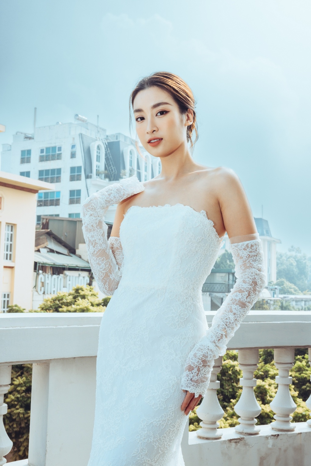 Đỗ Mỹ Linh tung ảnh cô dâu sát ngày cưới Chủ tịch CLB Bóng đá Hà Nội - 1 Đỗ Mỹ Linh tung ảnh cô dâu sát ngày cưới Chủ tịch CLB Bóng đá Hà Nội - 1