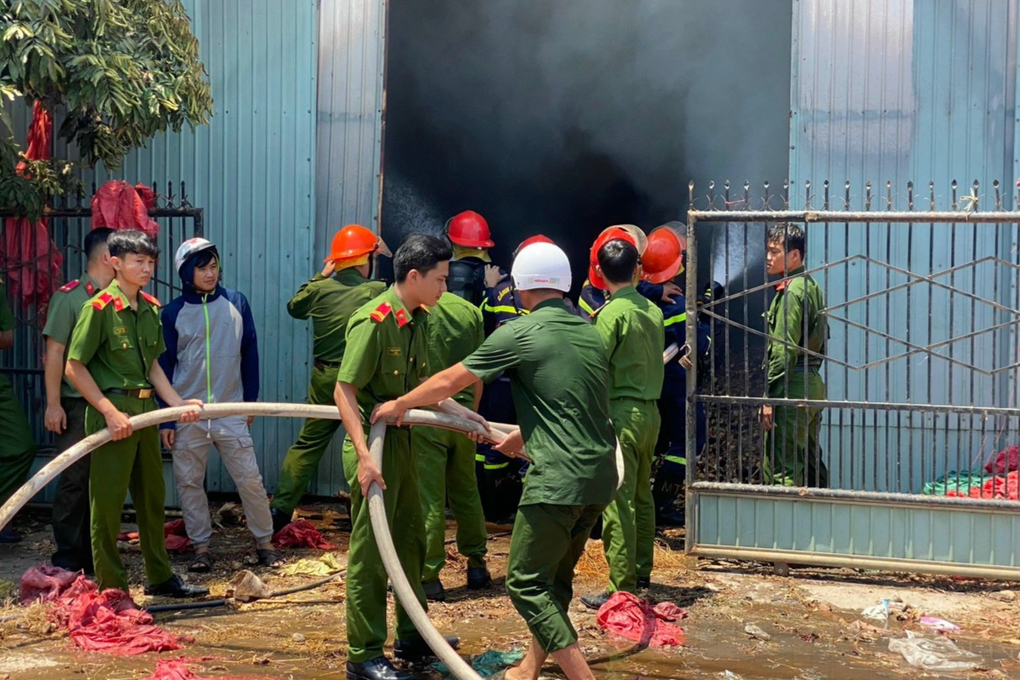 Cháy kho nông sản ở Gia Lai - 2 Cháy kho nông sản ở Gia Lai - 2