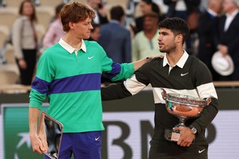 Alcaraz hướng tới thành tích của Sinner ở ngôi đầu bảng xếp hạng ATP