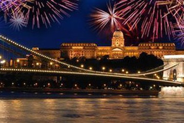 Năm mới đã về