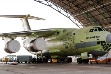 Trung Quốc mua máy bay vận tải quân sự cỡ lớn của Nga