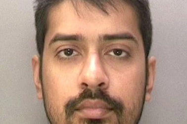 Đóng giả "cha đường" lừa tống tiền 2000 nạn nhân