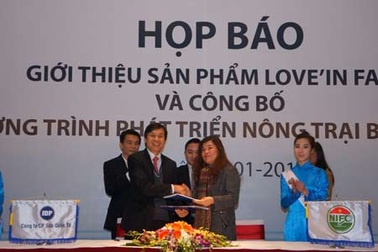 Ra mắt sữa sạch từ nông trại chuẩn