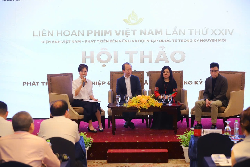 Phim lao đao vì diễn viên gặp ồn ào đời tư: Rủi ro ngoài tầm kiểm soát - 1 Phim lao đao vì diễn viên gặp ồn ào đời tư: Rủi ro ngoài tầm kiểm soát - 1
