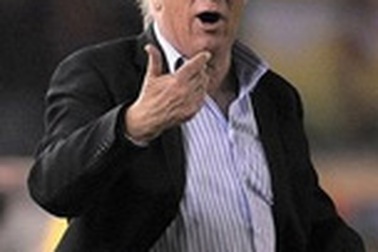 Man City “cầu viện” cựu HLV ĐT Argentina