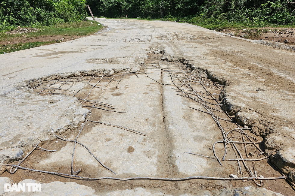 Con đường đau khổ hơn 40 năm tuổi bao giờ mới được sửa chữa? - 4