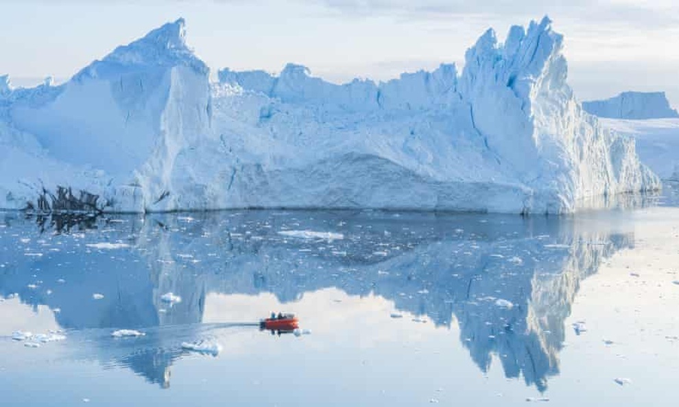 Lần đầu tiên có mưa rơi trên đảo Greenland - 1 Lần đầu tiên có mưa rơi trên đảo Greenland - 1