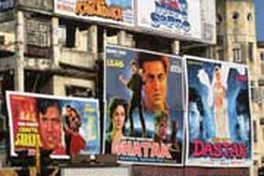 Bollywood đau đầu vì băng đĩa lậu