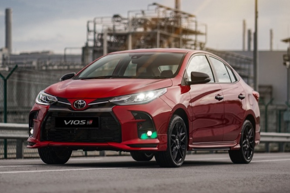 Toyota Vios có thêm phiên bản thể thao GR-S - 6 Toyota Vios có thêm phiên bản thể thao GR-S - 6