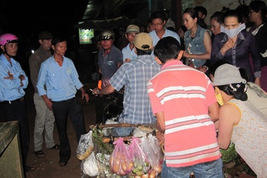 "Chặn" tiểu thương vào chợ vì lo... quá tải