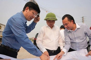 Hà Nam cải cách thủ tục hành chính theo cơ chế ưu tiên “luồng xanh”