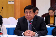 Bộ trưởng “âm tính” với Covid-19, Hà Nội không thiếu hàng đối phó dịch