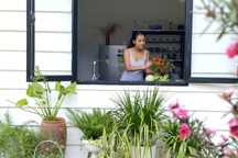 "Bỏ phố về quê" người phụ nữ xây nhà vườn để con trai có tuổi thơ hạnh phúc