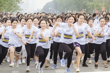 20.000 vận động viên tham gia giải chạy dành cho học sinh, sinh viên