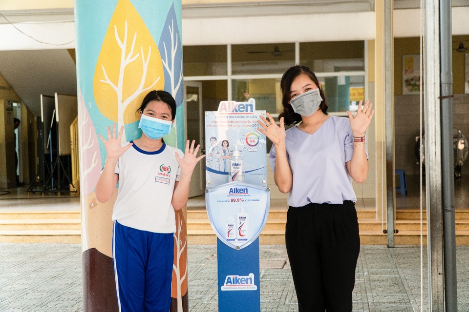 Phòng loạt bệnh truyền nhiễm nguy hiểm nhờ rửa tay sạch khuẩn - 3 Phòng loạt bệnh truyền nhiễm nguy hiểm nhờ rửa tay sạch khuẩn - 3