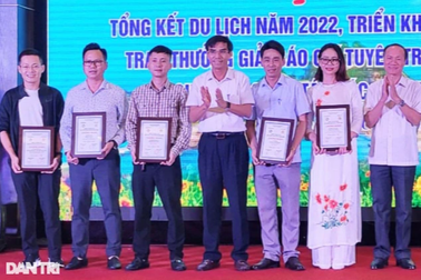 Phóng viên Dân trí đoạt giải Nhì Giải báo chí Cửa Lò