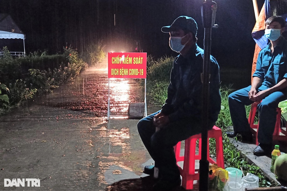 Bạc Liêu yêu cầu cán bộ không dự tiệc, Bắc Ninh dừng dịch vụ karaoke - 2 Bạc Liêu yêu cầu cán bộ không dự tiệc, Bắc Ninh dừng dịch vụ karaoke - 2