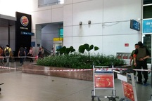 Du khách nước ngoài rơi lầu ở sân bay Tân Sơn Nhất