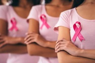 Đi khám vì sưng đau vú, phát hiện mắc dạng ung thư tiến triển nhanh