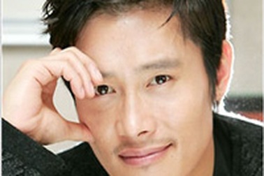 Lee Byung Heon nhập cuộc với "Hero"