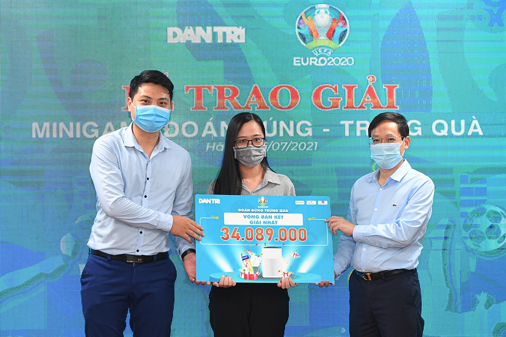 Dân trí trao giải chương trình Euro 2020: Đoán đúng - Trúng quà - 8 Dân trí trao giải chương trình Euro 2020: Đoán đúng - Trúng quà - 8