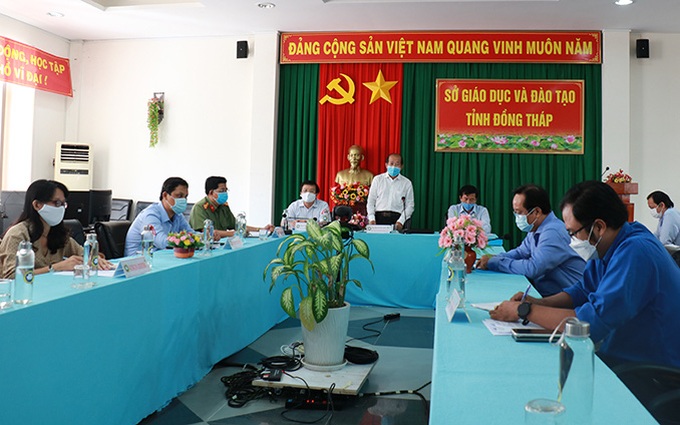 Học sinh một số địa phương của Đồng Tháp thi tốt nghiệp THPT đợt 2