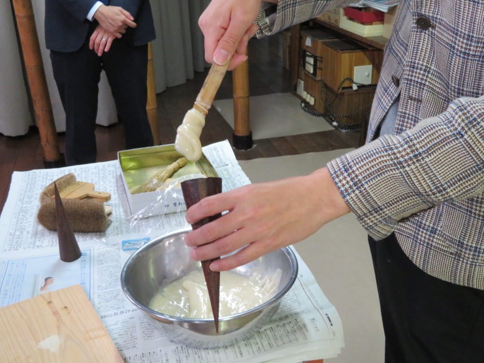 Mục sở thị nhuộm kimono bằng kỹ thuật Kaga Yuzen ở Kanazawa - 2 Mục sở thị nhuộm kimono bằng kỹ thuật Kaga Yuzen ở Kanazawa - 2