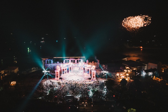 Đại nhạc hội New Year Countdown 2021 Nam Phú Quốc. Đại nhạc hội New Year Countdown 2021 Nam Phú Quốc.