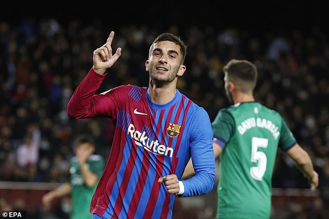 Ferran Torres rực sáng, Barcelona đại thắng 4 sao và vượt mặt Atletico - 1 Ferran Torres rực sáng, Barcelona đại thắng 4 sao và vượt mặt Atletico - 1