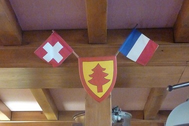 Khách sạn kỳ lạ nơi du khách “ngủ ở Thụy Sỹ, nhưng tắm ở Pháp”