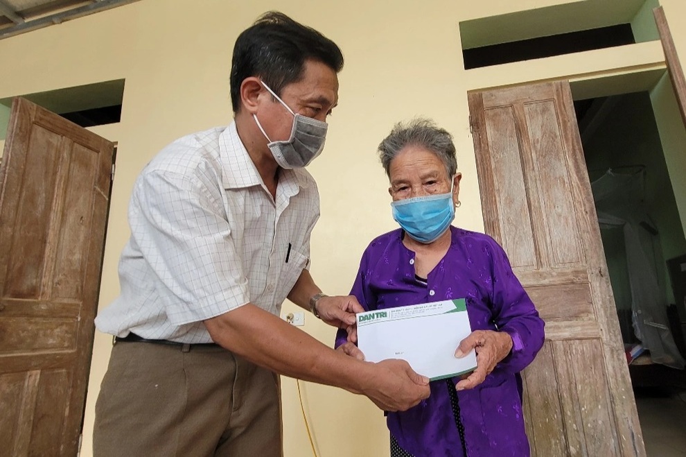 Bạn đọc Báo Dân trí tri ân dịp 27/7: Con trai mẹ khai thêm tuổi để nhập ngũ - 5 Bạn đọc Báo Dân trí tri ân dịp 27/7: Con trai mẹ khai thêm tuổi để nhập ngũ - 5