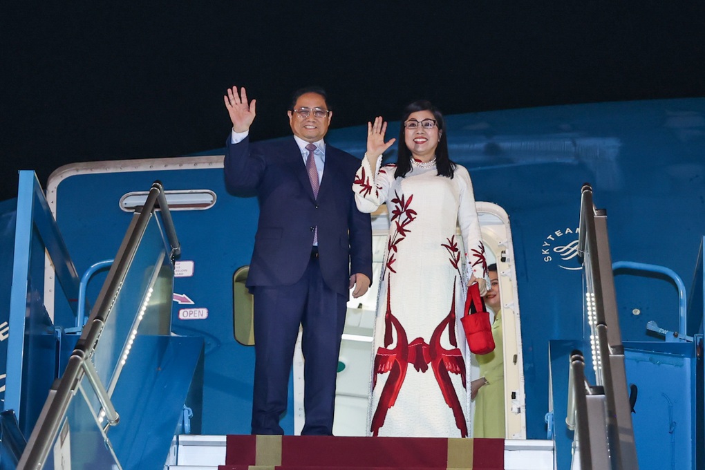 Thủ tướng Phạm Minh Chính và Phu nhân lên đường sang châu Âu - 1 Thủ tướng Phạm Minh Chính và Phu nhân lên đường sang châu Âu - 1