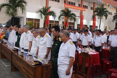 Hơn 500 cựu chiến binh Trường Sa tưởng nhớ 64 liệt sĩ Gạc Ma