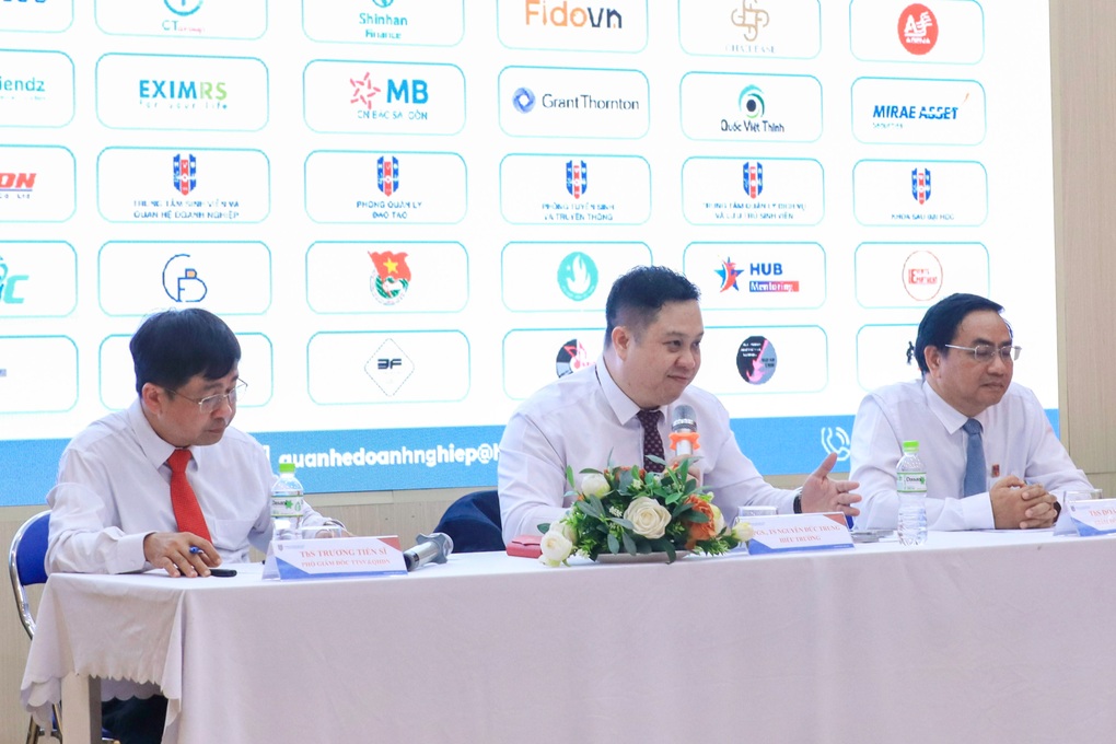 Ngày hội việc làm về nhân lực số dự kiến thu hút 20.000 sinh viên ở TPHCM - 3 Ngày hội việc làm về nhân lực số dự kiến thu hút 20.000 sinh viên ở TPHCM - 3