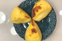 Vào bếp ngày giãn cách: Bánh trứng nướng "ngon quên lối về"