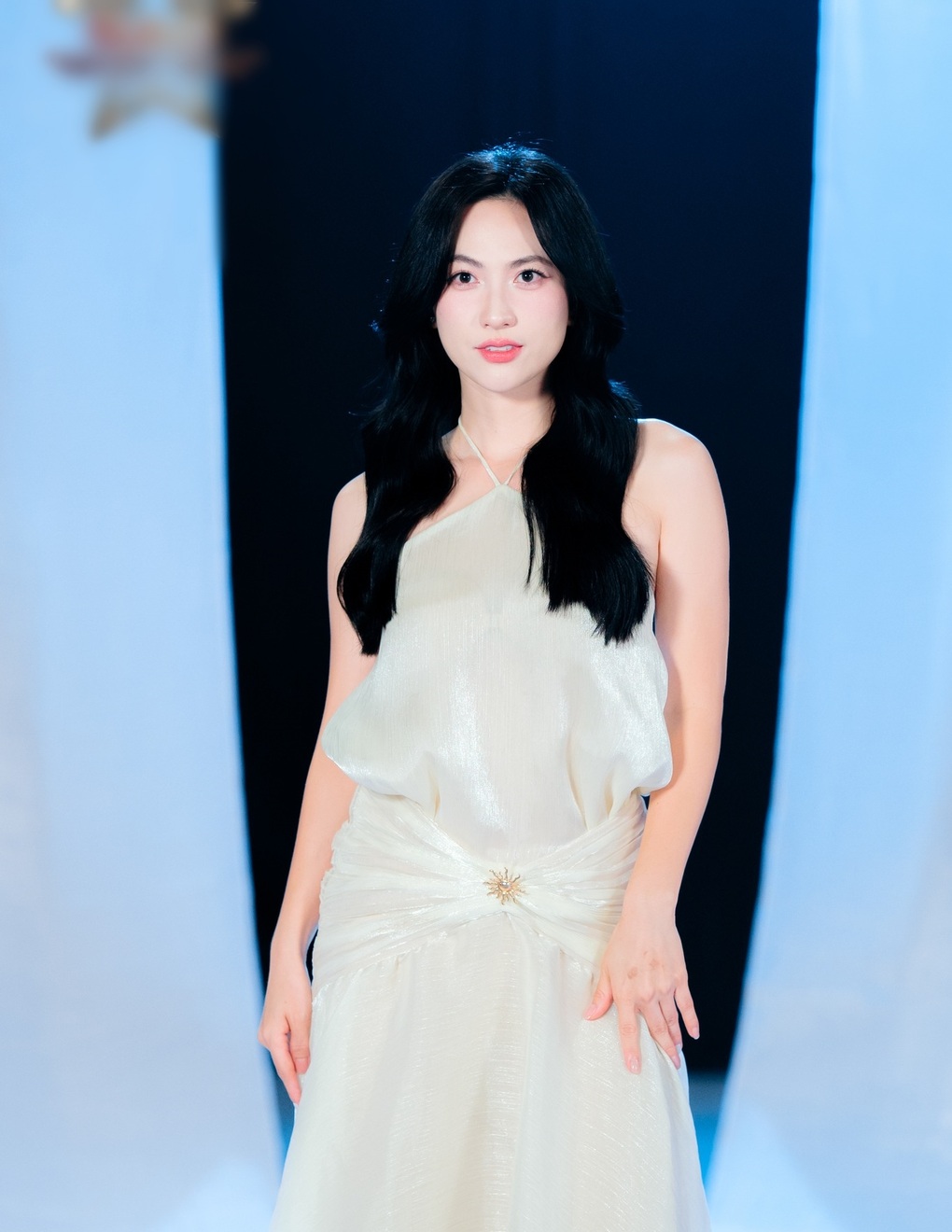 Hoa hậu Thùy Tiên, DJ Mie và dàn sao nữ gợi cảm tham gia Sao nhập ngũ - 3 Hoa hậu Thùy Tiên, DJ Mie và dàn sao nữ gợi cảm tham gia Sao nhập ngũ - 3