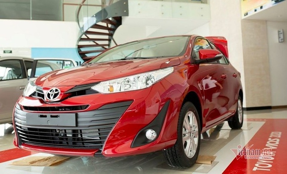 Giảm hàng loạt thuế phí xe hơi: Dân Việt sắp được mua xe giá rẻ - 5 Giảm hàng loạt thuế phí xe hơi: Dân Việt sắp được mua xe giá rẻ - 5